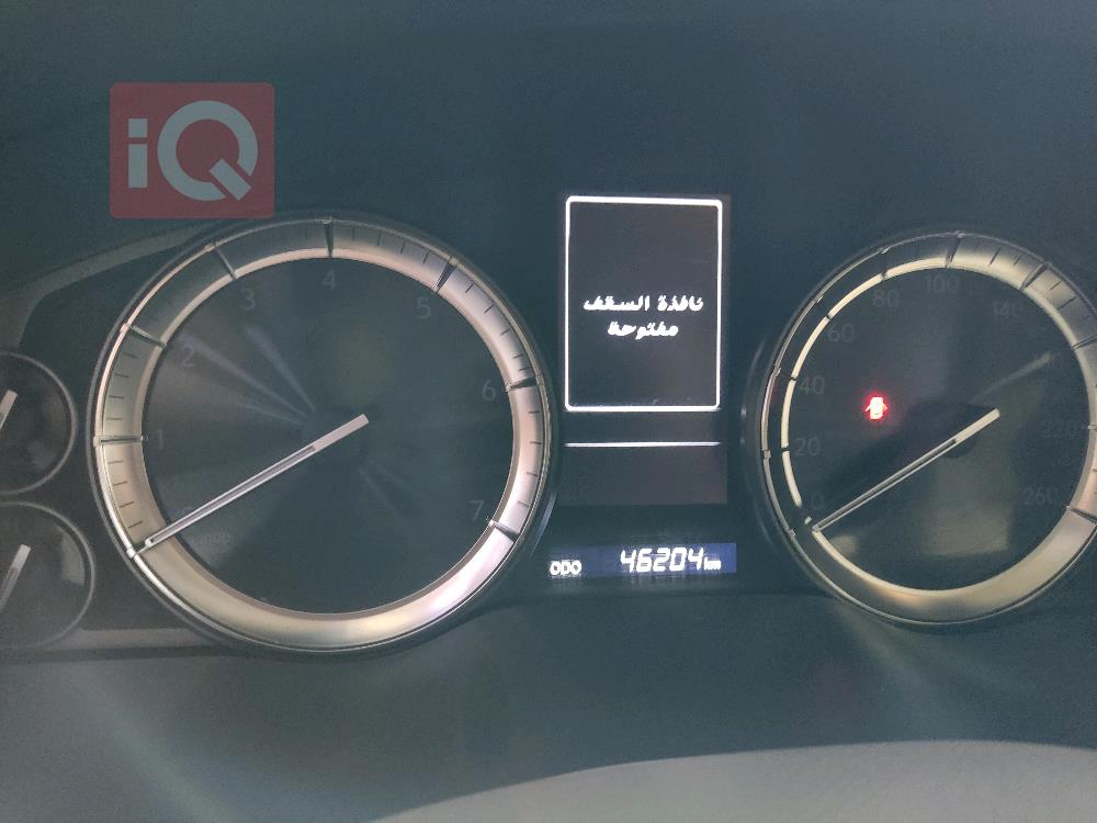 لێکزس LX